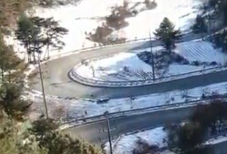 [드론으로보는] 충북충주 문산고개 / 윤갈미고개 겨울풍경 드론영상 기록 [Winter of Munsanjae road by Mavic2 Drone]